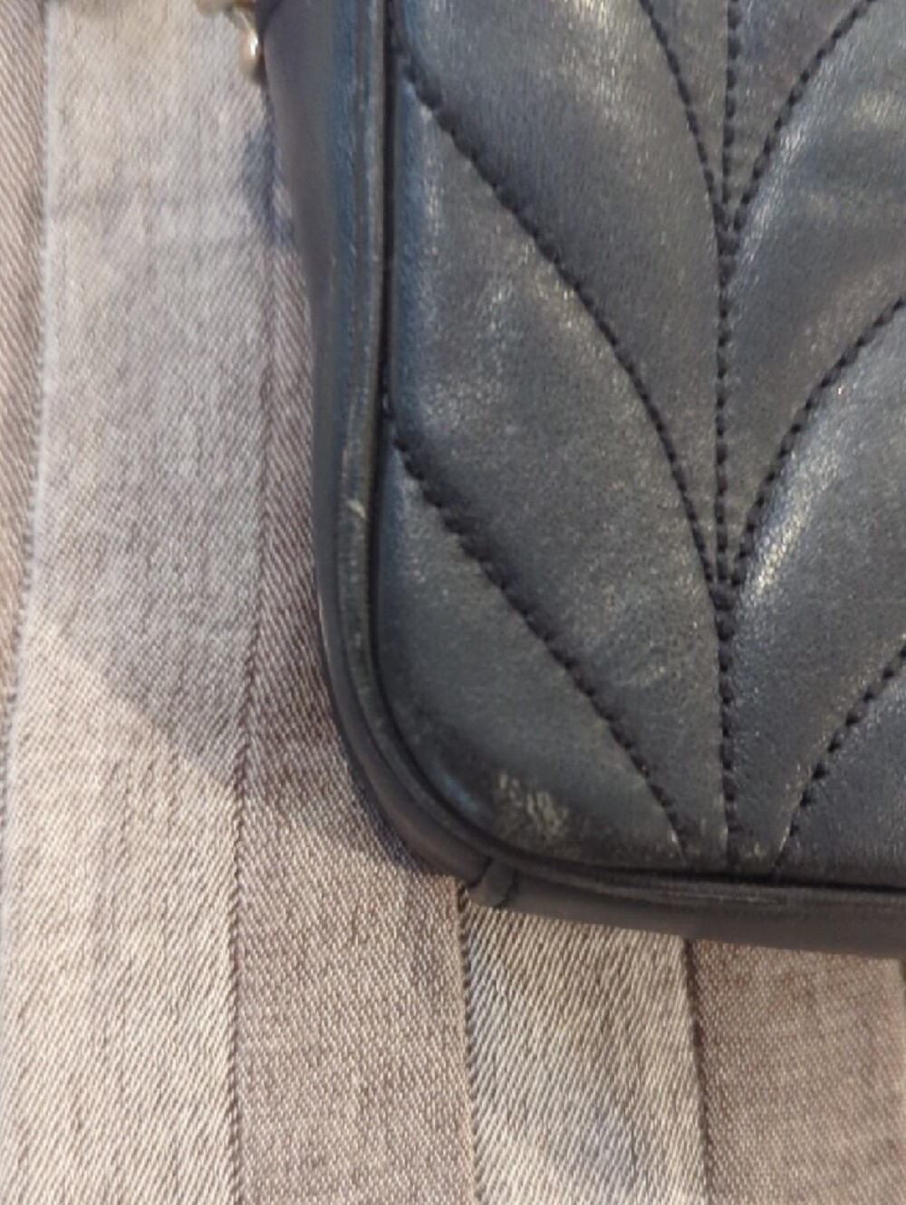 kate spade Black Quilted Leaf-Pattern Crossbody Bag - Picture 5 of 10